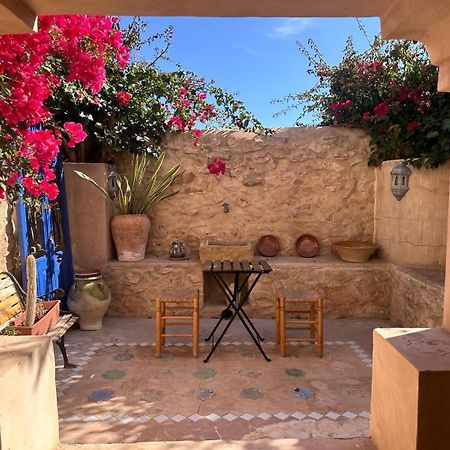 Casa Con Vistas Al Mar Y Patio De Buganvillas Aigues Ngoại thất bức ảnh
