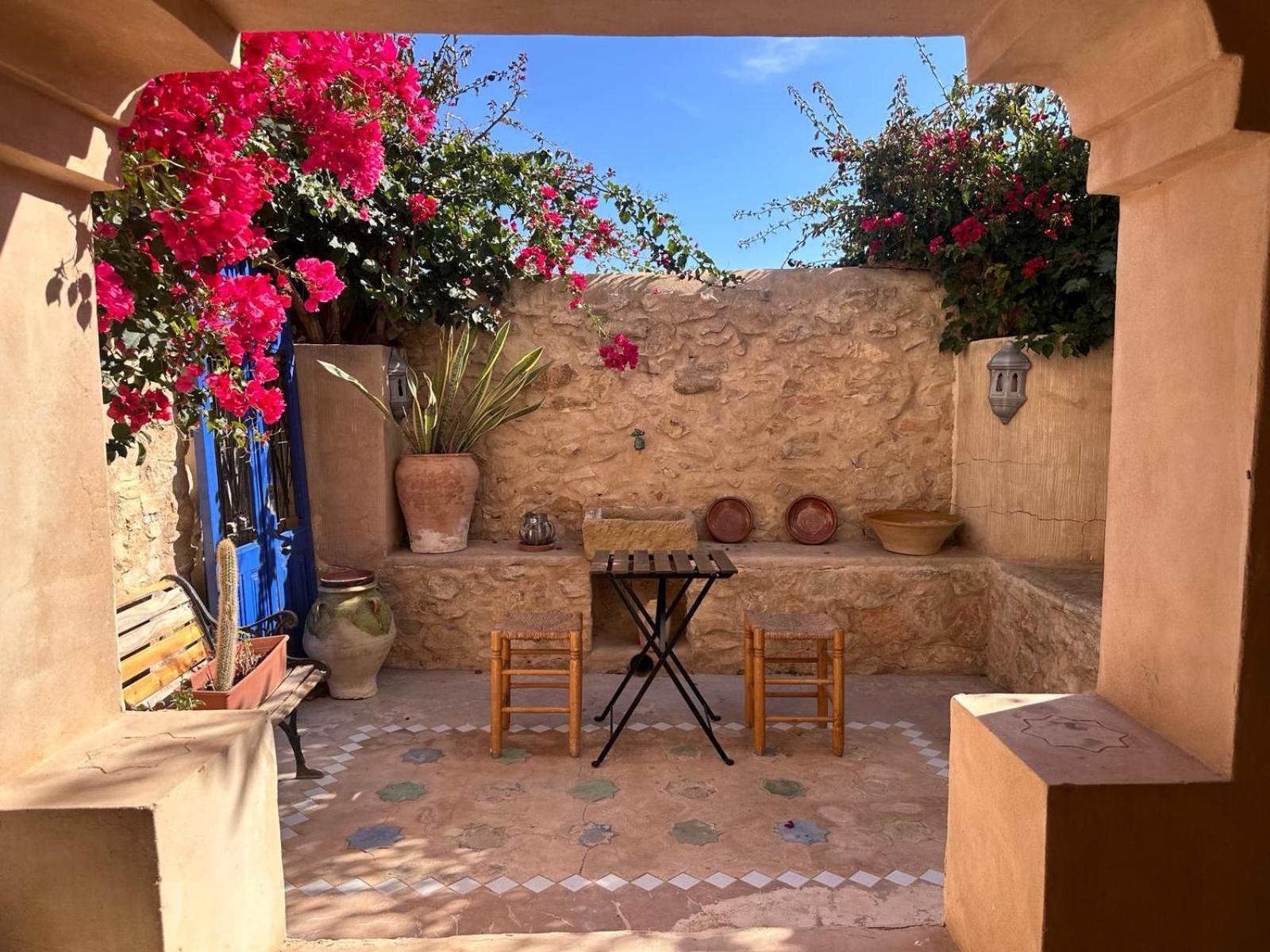 Casa Con Vistas Al Mar Y Patio De Buganvillas Aigues Ngoại thất bức ảnh